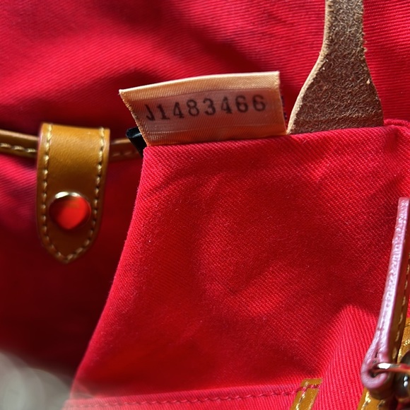 EUC Dooney & Bourke 1975 Logo Shoulder  Hobo Bag - Picture 16 of 16